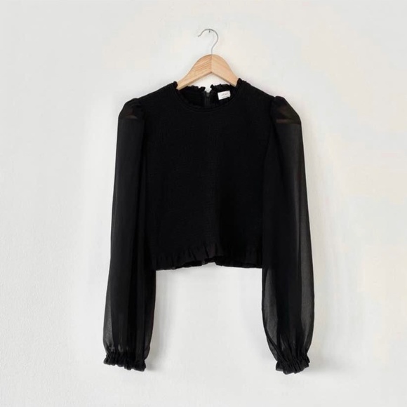 Aritzia Tops - Aritzia Wilfred Tempest Blouse Size Small